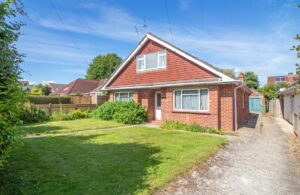 Catherington Lane, Horndean, PO8 9PB