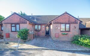 Park Road, Purbrook, PO7 5ES